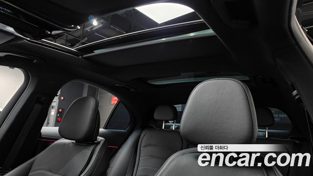 Mercedes-Benz E-Class (W214) E300 4MATIC AMG Line 2025 — фото 16