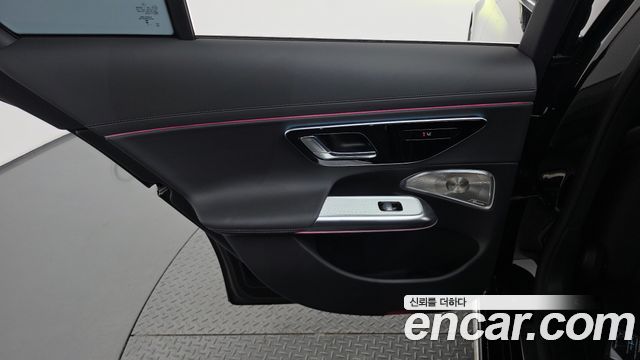 Mercedes-Benz E-Class (W214) E300 4MATIC AMG Line 2025 — фото 25