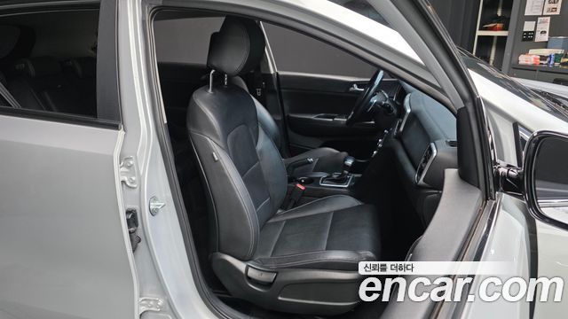 Kia Sportage The Bold Diesel 1.6 2WD Luxury 2019 — фото 12