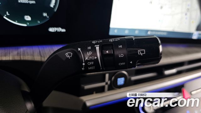 Hyundai Santa Fe (MX5) HEV 1.6 2WD Calligraphy 2024 — фото 38