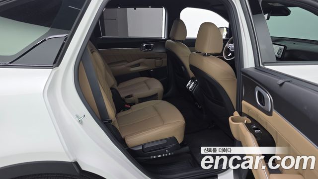 Kia Sorento (IV) HEV 1.6 2WD Gravity 2024 — фото 11