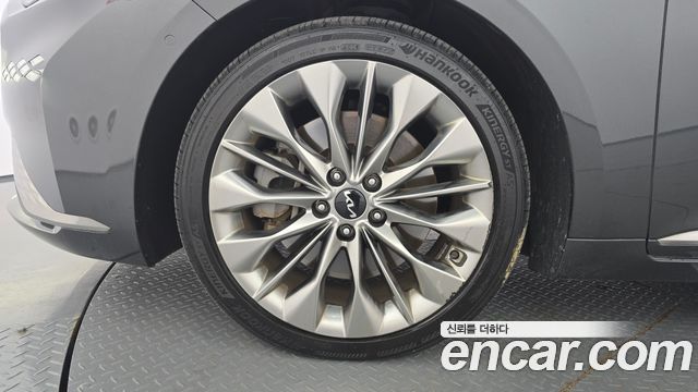 Kia K8 3.5 Gasoline 4WD Platinum 2023 — фото 5
