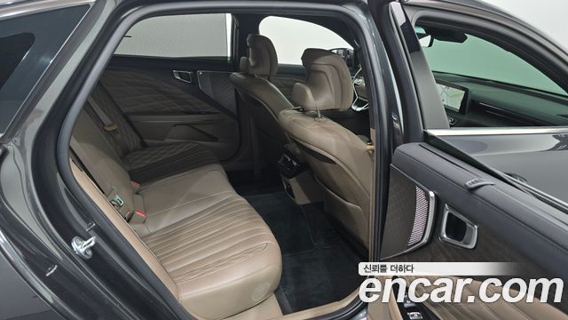 Kia K8 3.5 Gasoline 4WD Platinum 2023 — фото 11