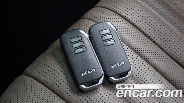 Kia K8 3.5 Gasoline 4WD Platinum 2023 — фото 17