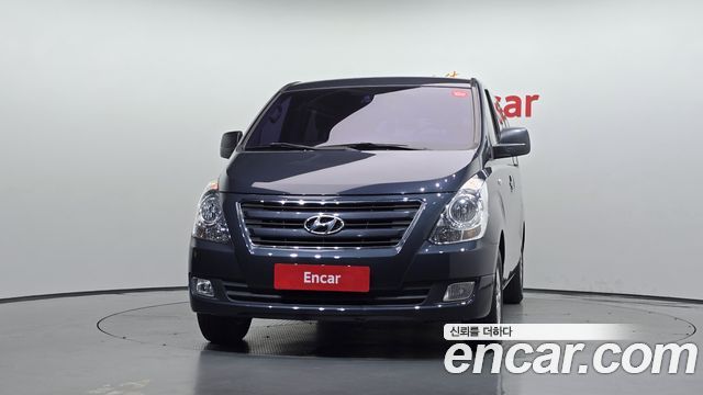 Hyundai Grand Starex 12-Seater Wagon Modern 2016 — фото 3