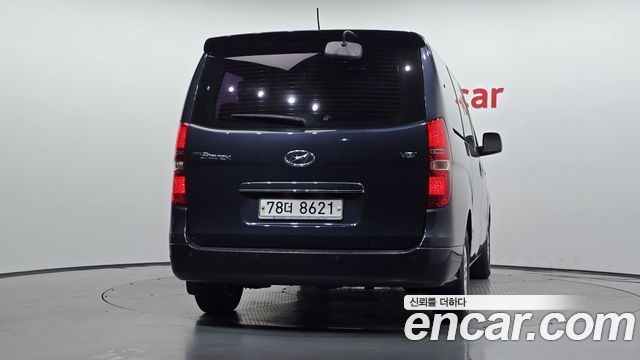 Hyundai Grand Starex 12-Seater Wagon Modern 2016 — фото 4