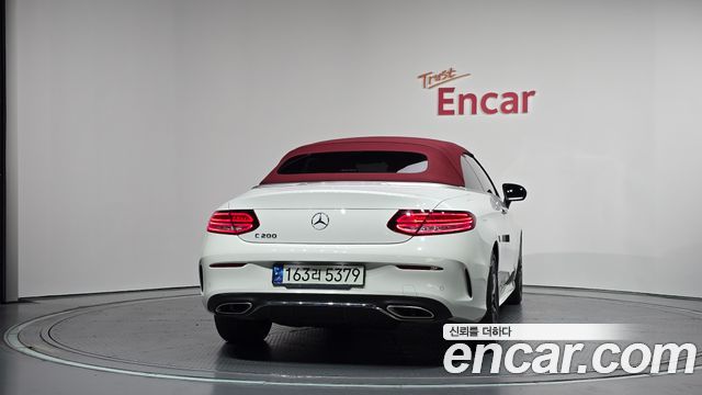 Mercedes-Benz C-Class (W205) C200 Cabriolet 2021 — фото 4