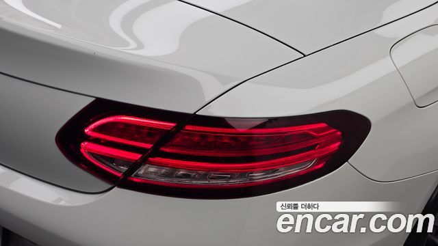 Mercedes-Benz C-Class (W205) C200 Cabriolet 2021 — фото 23