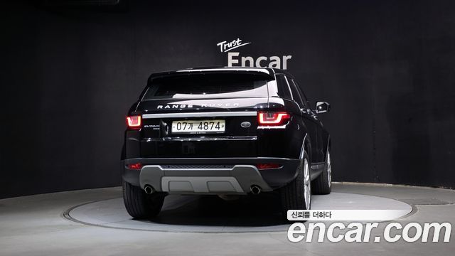 Land Rover Range Rover Evoque 2.0 TD4 HSE 2018 — фото 4