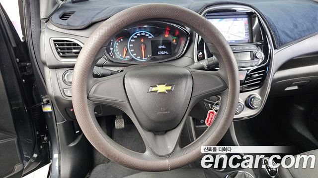 Chevrolet Spark Van 2021 — фото 13