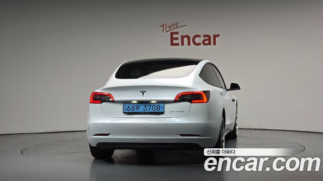 Tesla Model 3 Long Range AWD 2020 — фото 4