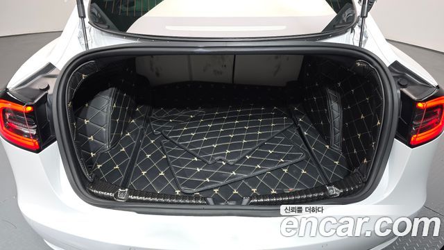 Tesla Model 3 Long Range AWD 2020 — фото 16