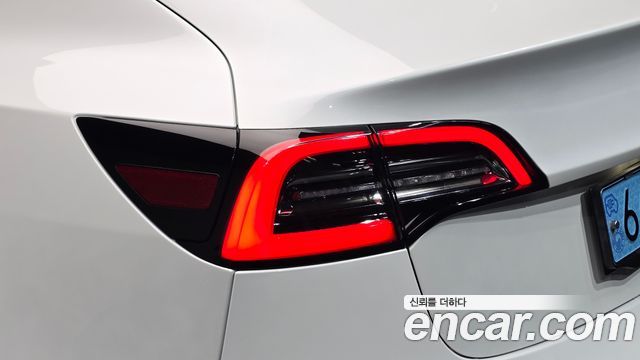 Tesla Model 3 Long Range AWD 2020 — фото 23