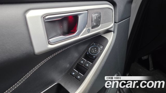 Ford Explorer (VI) 2.3 LimIted 4WD 2022 — фото 28
