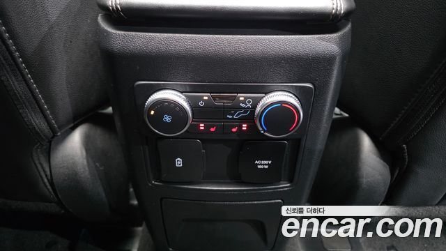 Ford Explorer (VI) 2.3 LimIted 4WD 2022 — фото 34