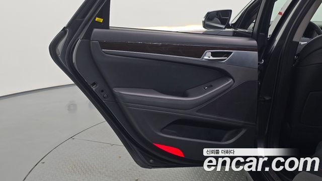 Genesis G80 3.3 GDI AWD Luxury 2018 — фото 25