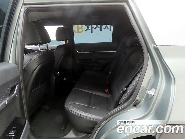 KG Mobility (SsangYong) Torres Gasoline 1.5 2WD T5 2023 — фото 18