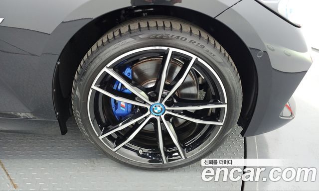 BMW 3 Series (G20) 330e M Sport 2023 — фото 21