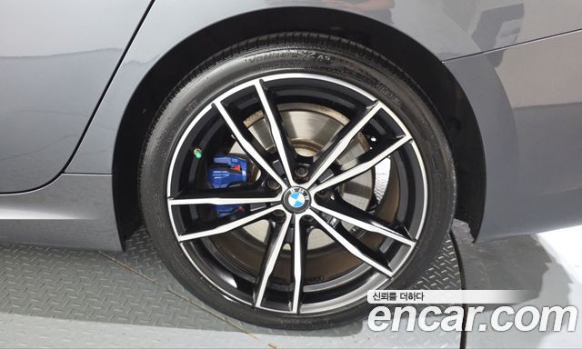 BMW 3 Series (G20) 330i M Sport 2019 — фото 21