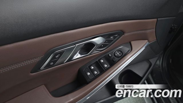BMW 3 Series (G20) 330i M Sport 2019 — фото 29