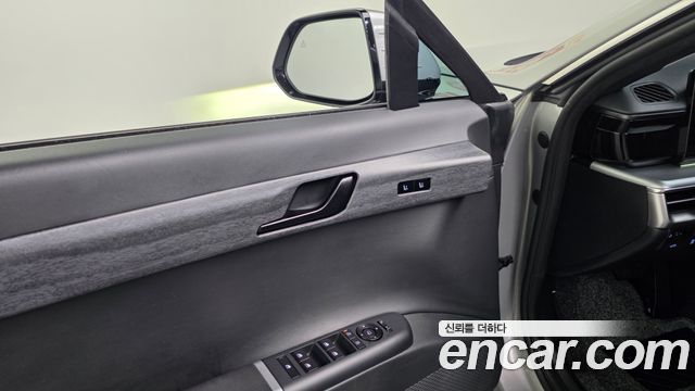 Hyundai Grandeur (GN7) 3.5 LPG 2WD (Taxi) Deluxe 2025 — фото 30