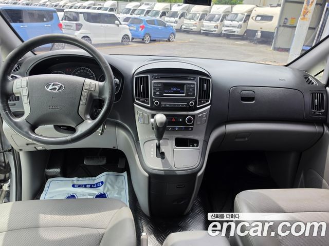 Hyundai Grand Starex Van 5-Seater Modern 2019 — фото 5