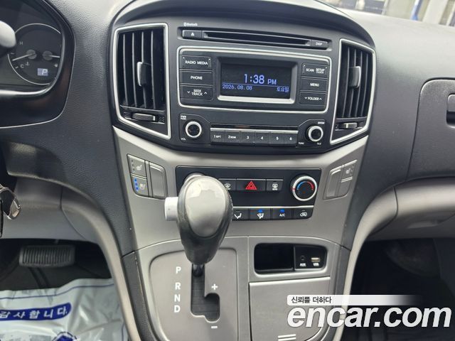 Hyundai Grand Starex Van 5-Seater Modern 2019 — фото 8