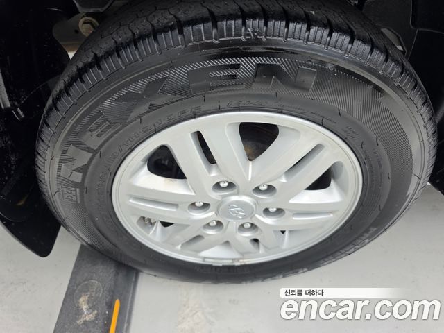 Hyundai Grand Starex Van 5-Seater Modern 2019 — фото 19