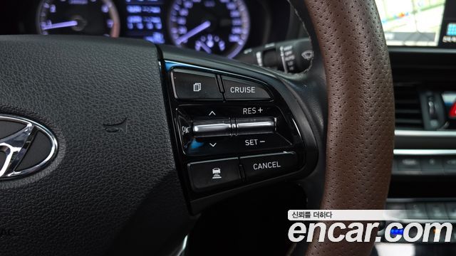 Hyundai Grandeur (IG) 2.4 Premium Special 2017 — фото 15