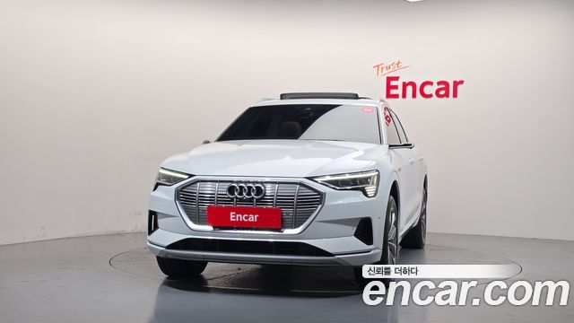 Audi e-tron 55 Quattro 2022 — фото 3