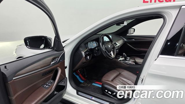 BMW 5 Series (G30) 520d M Sport Package Plus 2018 — фото 11