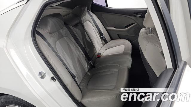 Kia K5 2.0 Smart Standard 2013 — фото 11