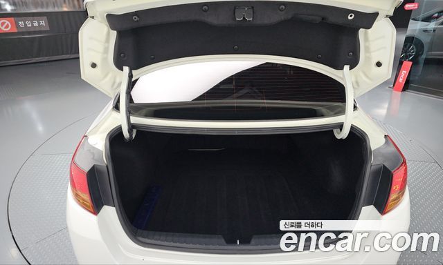 Kia K5 2.0 Smart Standard 2013 — фото 30