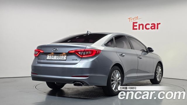 Hyundai Sonata (LF) 2.0 Smart 2016 — фото 2