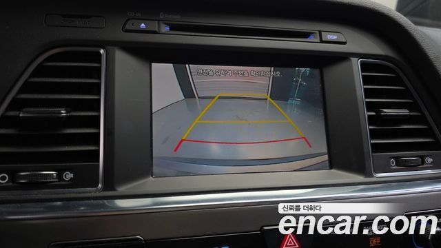 Hyundai Sonata (LF) 2.0 Smart 2016 — фото 16