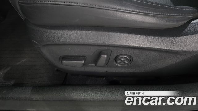 Hyundai Sonata (LF) 2.0 Smart 2016 — фото 29