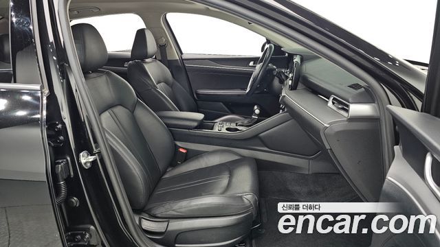 Kia K5 (III) 2.0 LPI(Renter car) Strandard 2023 — фото 11