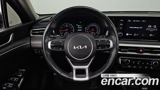 Kia K5 (III) 2.0 LPI(Renter car) Strandard 2023 — фото 13