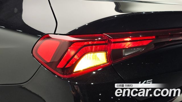 Kia K5 (III) 2.0 LPI(Renter car) Strandard 2023 — фото 23