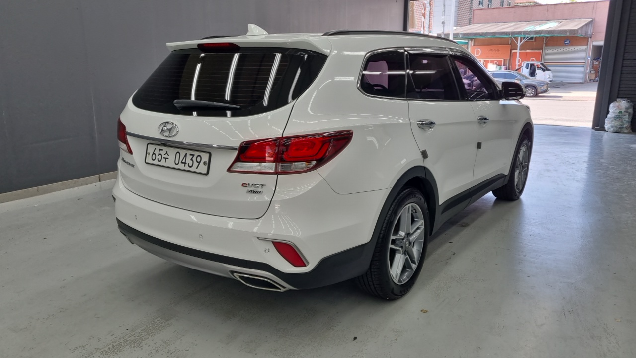 Hyundai Maxcruise Diesel 2.2 4WD Exclusive Special 2017 — фото 2