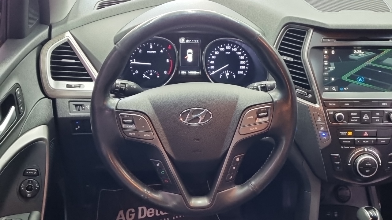 Hyundai Maxcruise Diesel 2.2 4WD Exclusive Special 2017 — фото 16