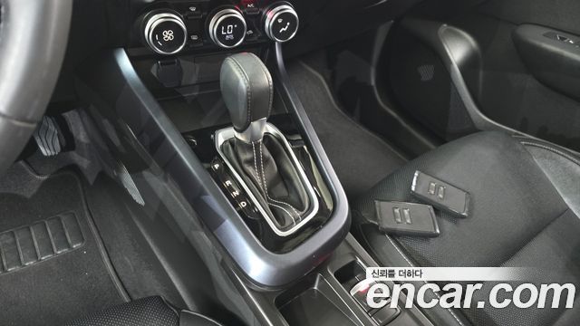 Renault Korea XM3 1.6 GTe LE 2022 — фото 9