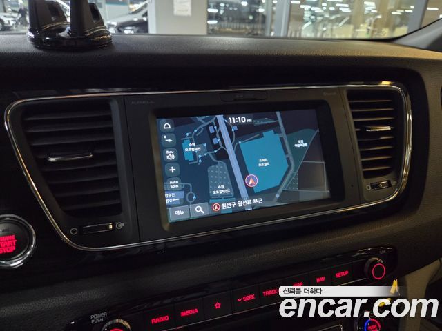 Kia Carnival 9-Seater Noblesse Special 2019 — фото 17