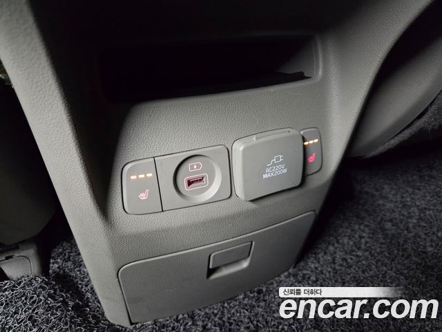 Kia Carnival 9-Seater Noblesse Special 2019 — фото 24