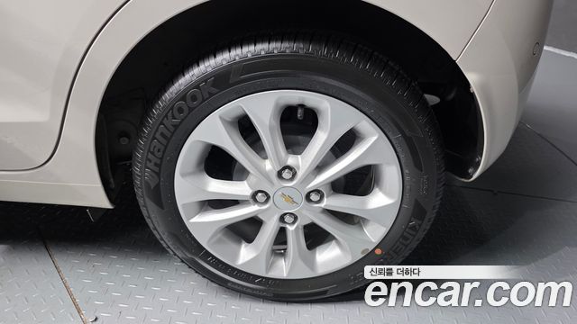Chevrolet Spark Premier 2021 — фото 21