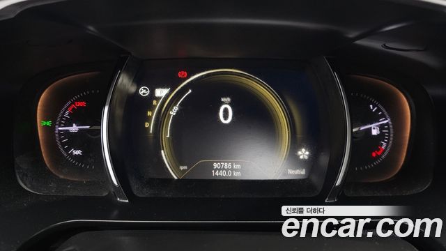 Renault Korea SM6 2.0 LPe LE (Disabled) 2016 — фото 8