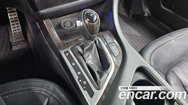 Kia K5 2.0 Turbo-GDI Noblesse 2012 — фото 9