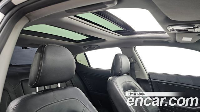 Kia K5 2.0 Turbo-GDI Noblesse 2012 — фото 16