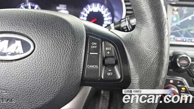 Kia K5 2.0 Turbo-GDI Noblesse 2012 — фото 17