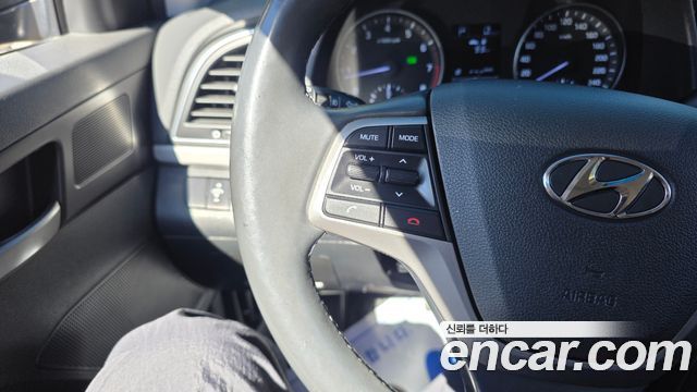 Hyundai Avante (AD) 1.6 GDI Smart 2017 — фото 17